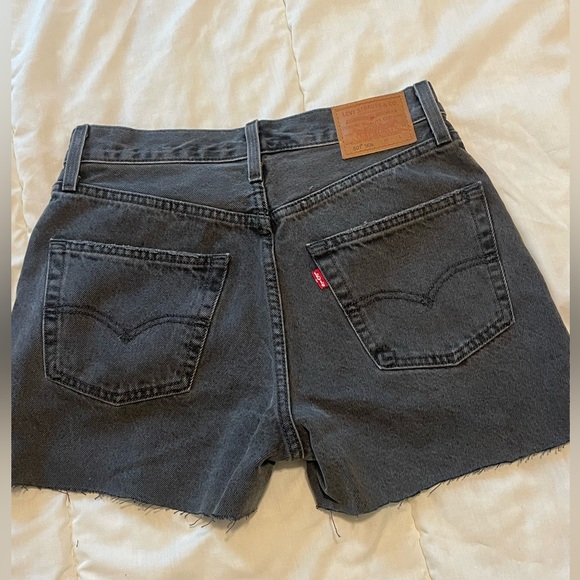 Levi’s jean shorts - Picture 2 of 7